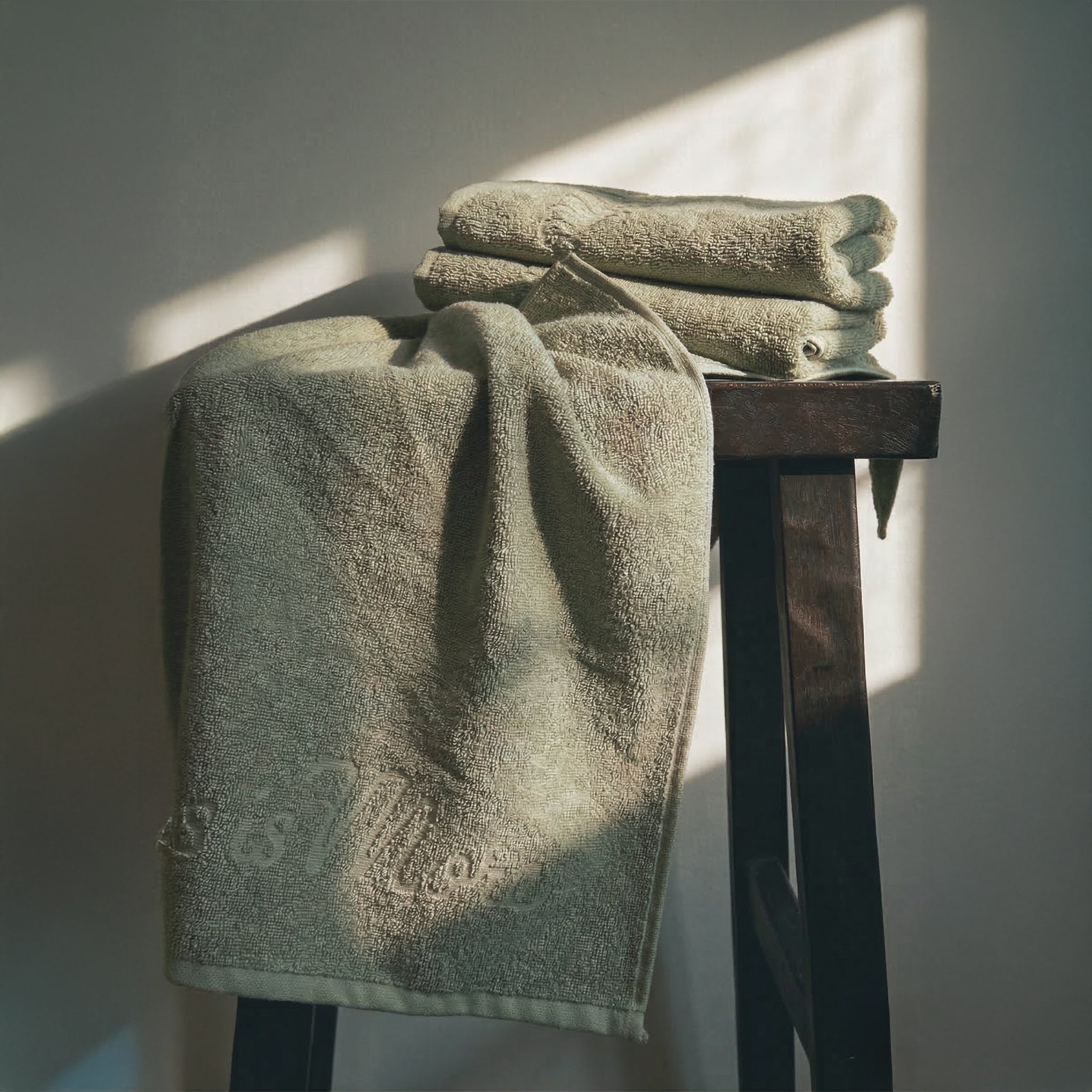 alma-babycare-organic-towel-handtuch-40x90-bio-baumwolle image 3